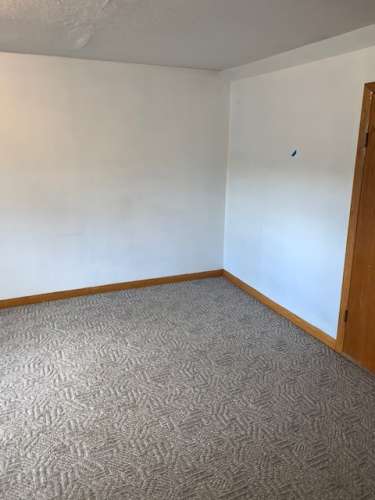 S Bed 333 Niagara St 16