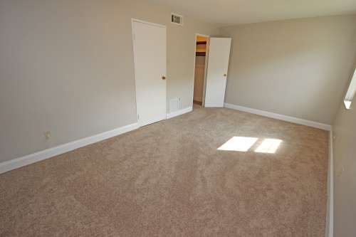 S Bed Regency Court Apartments 5