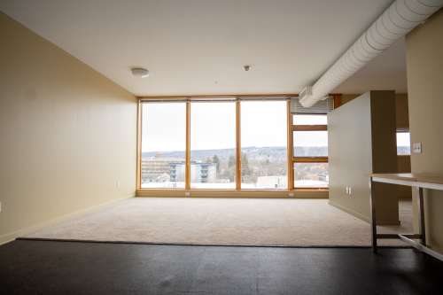 S Bed Cayuga Place 3