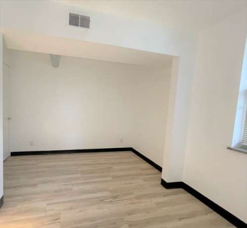 S Bed 5710 Phillips Ave 41