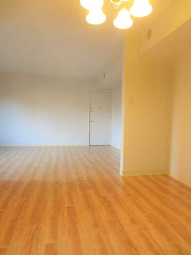 S Bed 5710 Phillips Ave 83