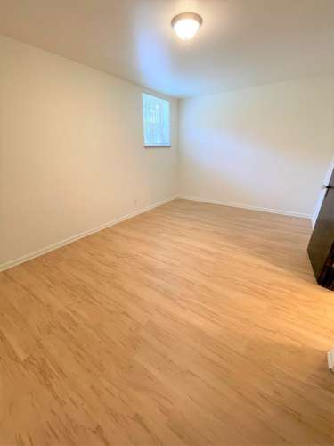 S Bed 5710 Phillips Ave 6