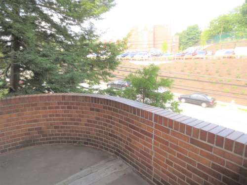 S Bed 5710 Phillips Ave 62