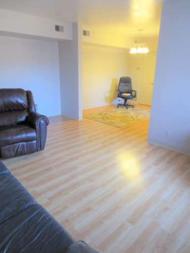 S Bed 5710 Phillips Ave 85