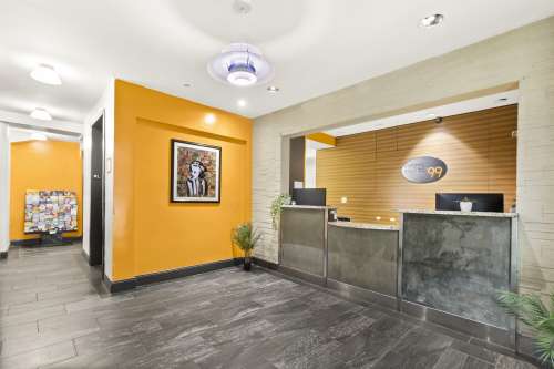 S Bed Studios 99 32