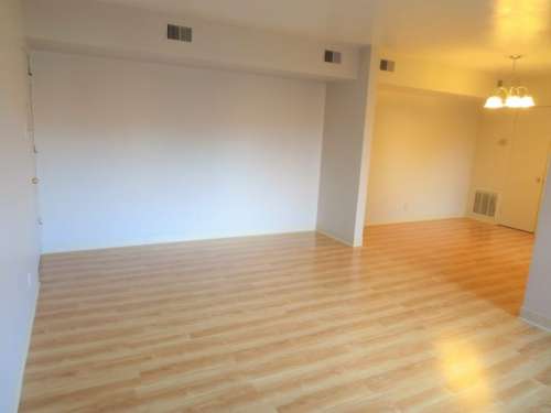 S Bed 5710 Phillips Ave 78