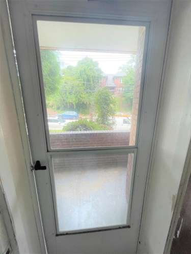 S Bed 5710 Phillips Ave 44