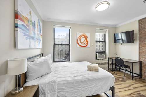 S Bed Studios 99 18