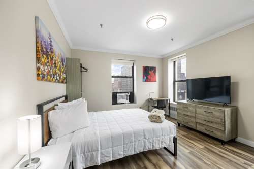 S Bed Studios 99 62