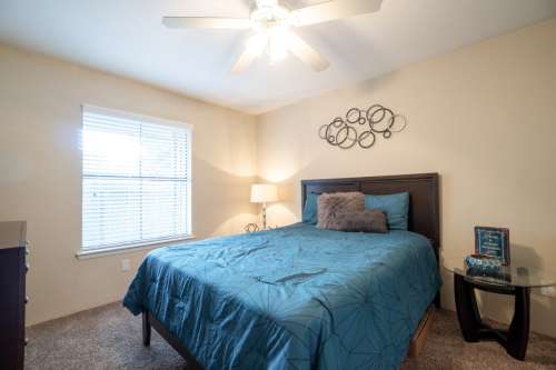 S Bed Clarewood Apartments 25