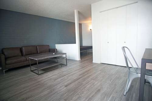S Bed University Pointe Apartments 40