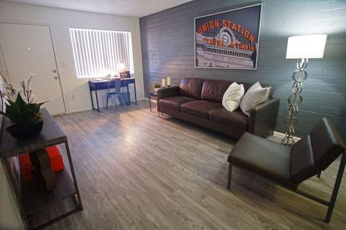 S Bed University Pointe Apartments 30