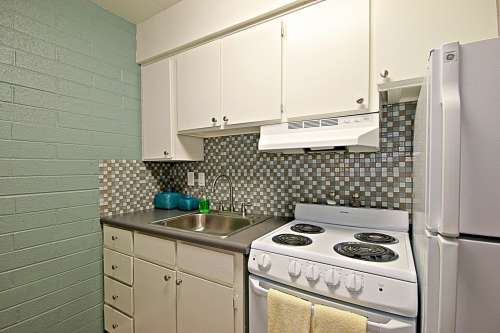 S Bed University Pointe Apartments 15