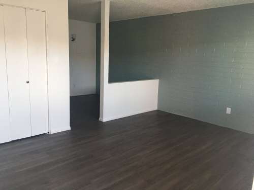 S Bed University Pointe Apartments 41