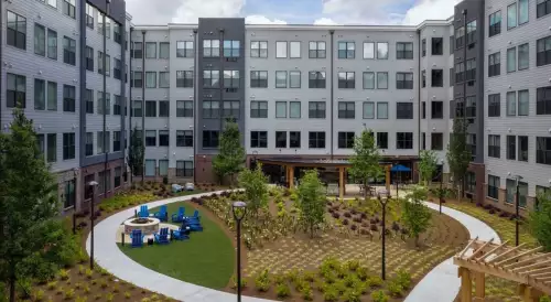CLARK-ATLANTA-UNIVERSITY-Apartment-Building-14232383.webp