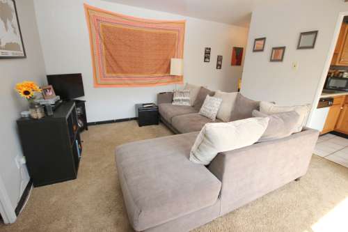 S Bed Regency Court Apartments 6