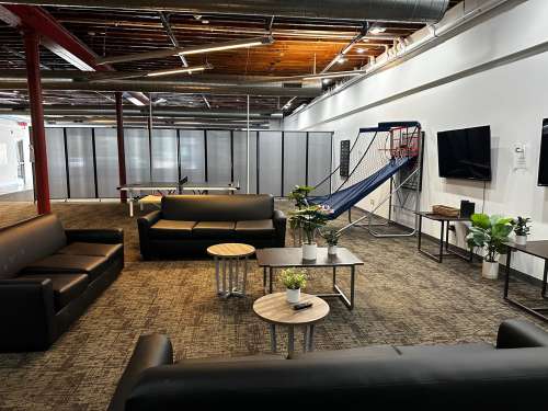 S Bed 41 Chenango St (Now Leasing June 2026-27) 24