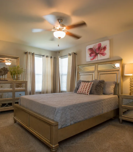 S Bed Tuscany Ranch Apartments 11