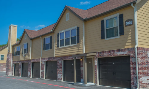 S Bed Tuscany Ranch Apartments 13