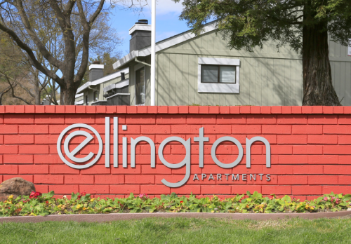 S Bed Ellington Apartments 7