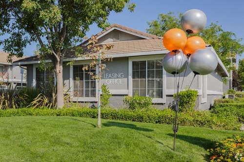 S Bed Seville at Mace Ranch-Davis 38