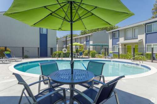 S Bed Westwood Apartments 2