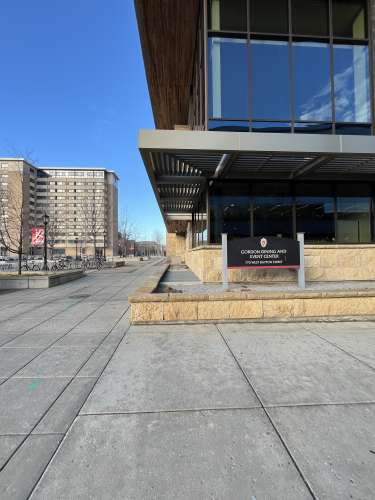 S Bed Courtside Apartments 20