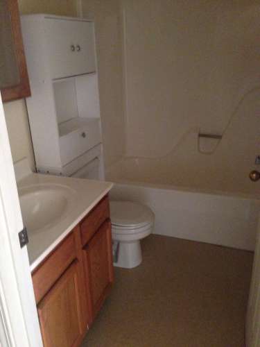 S Bed 1603 University Ave
Columbia, MO 65201 5