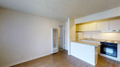 S Bed J Street Apartments 4