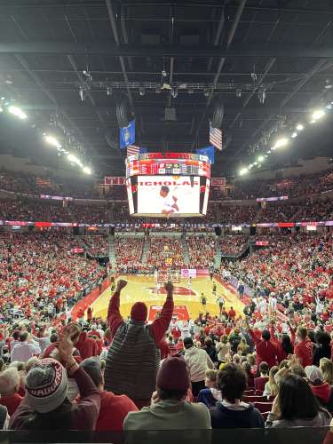 S Bed Courtside Apartments 19