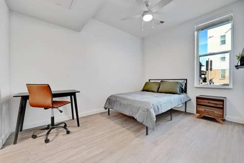 S Bed Campus Trailhead Apartments 4
