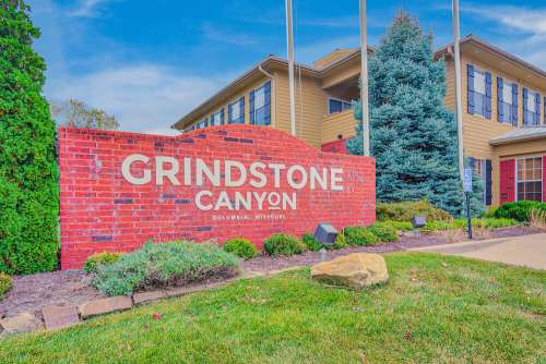 S Bed The Grindstone at Columbia 19