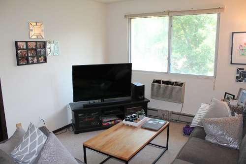 S Bed Courtside Apartments 18