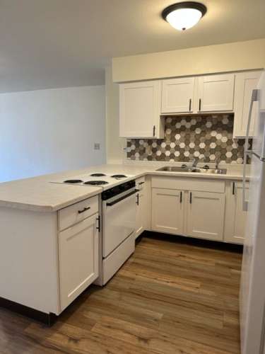 S Bed Campus Apartments 3