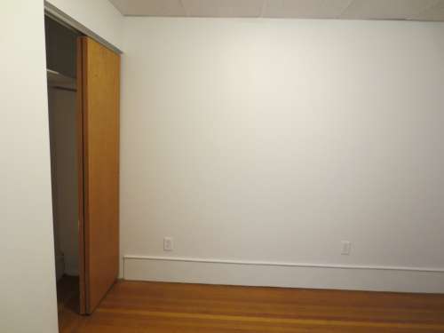 S Bed 5704 Darlington Road 19