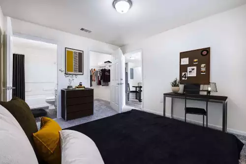 S Bed The Grove at San Marcos 3