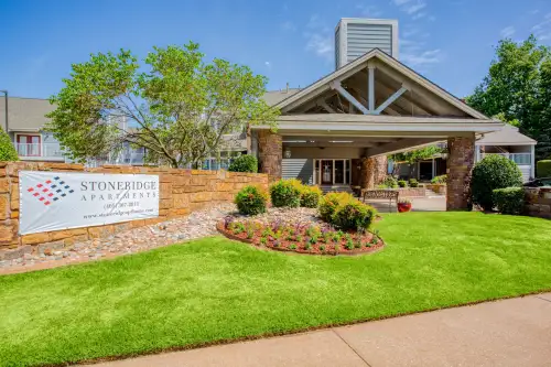 OKLAHOMA-Apartment-Building-15308397.webp