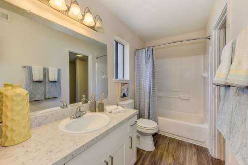 S Bed Silverstone Apartments 39