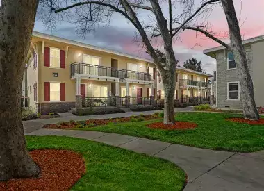 S Bed Parkside Apartments 0
