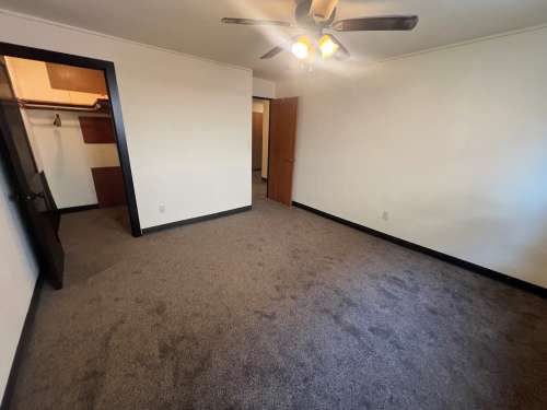 S Bed 241 Langdon 34