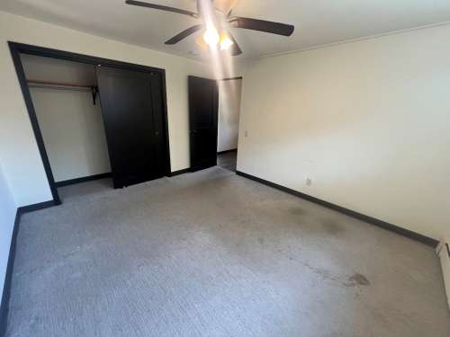 S Bed 241 Langdon 12