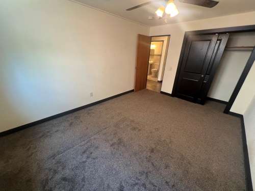 S Bed 241 Langdon 31