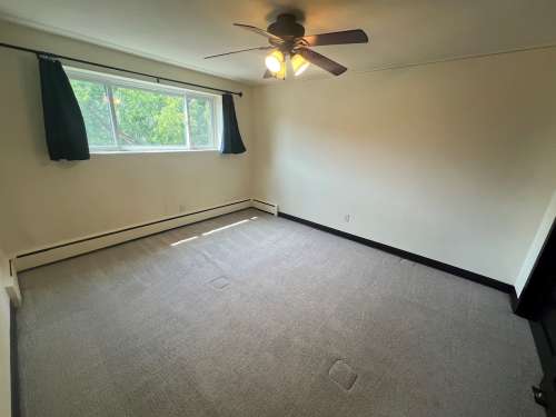 S Bed 241 Langdon 58