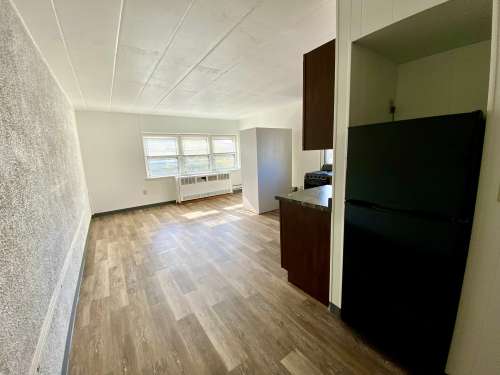 S Bed Campus Square Apartments 5