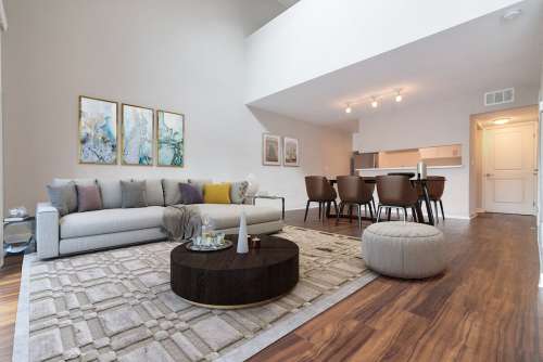 S Bed Beverly Plaza Apartments 33