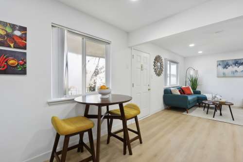 S Bed Gunrock Gardens Apartments 9