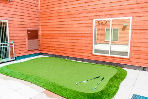 S Bed Park at 1824 Student Apartments 34