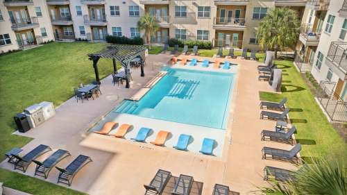 S Bed College Town San Marcos 17