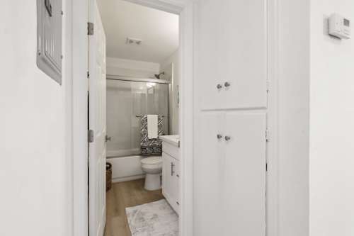 S Bed Gunrock Gardens Apartments 2