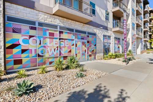 S Bed College Town San Marcos 26